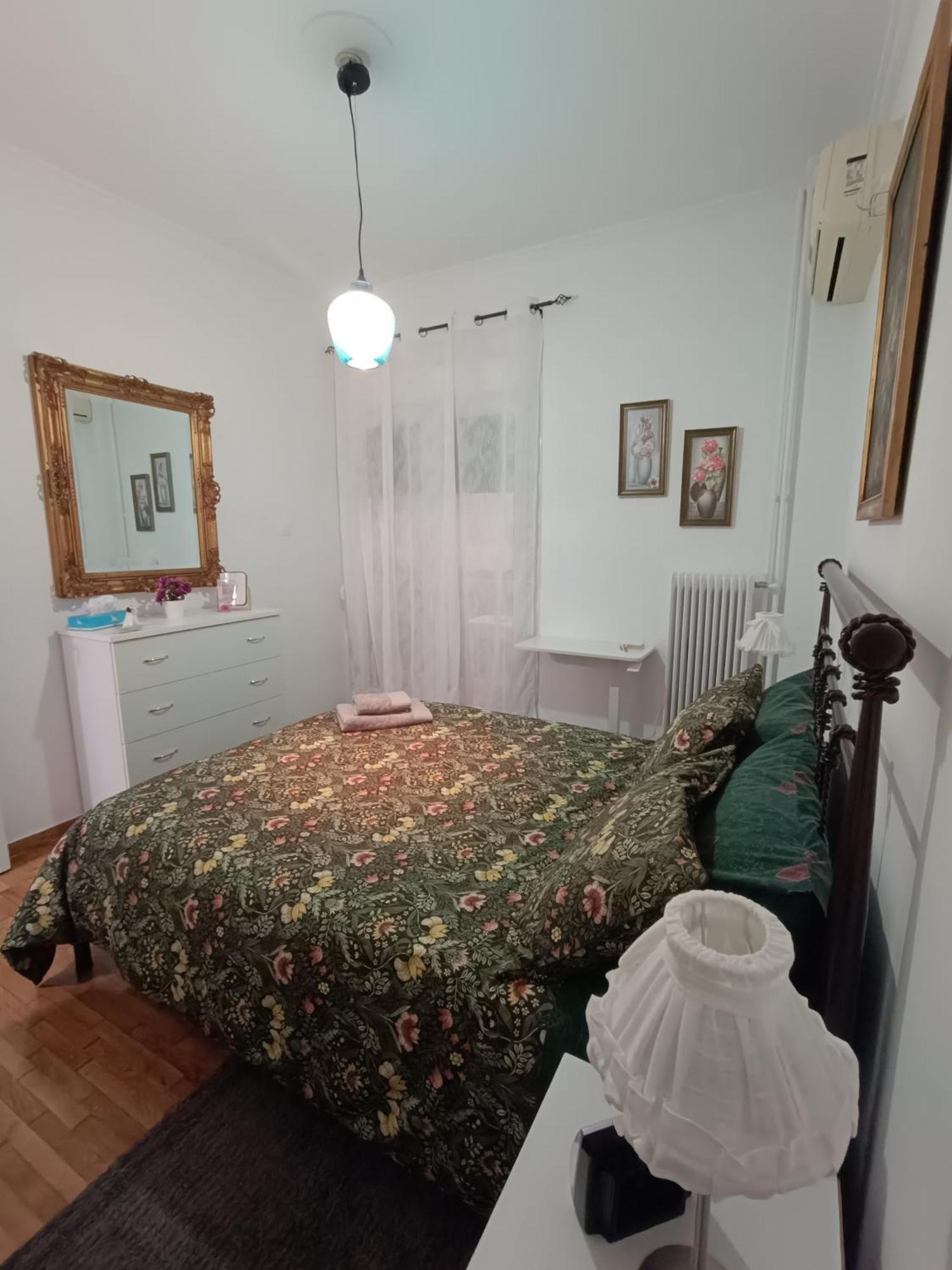 Metro Station Panormou Comfortable Max Two Guests Атина Екстериор снимка